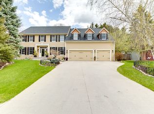 7680 Somerset Rd, Woodbury, MN 55125