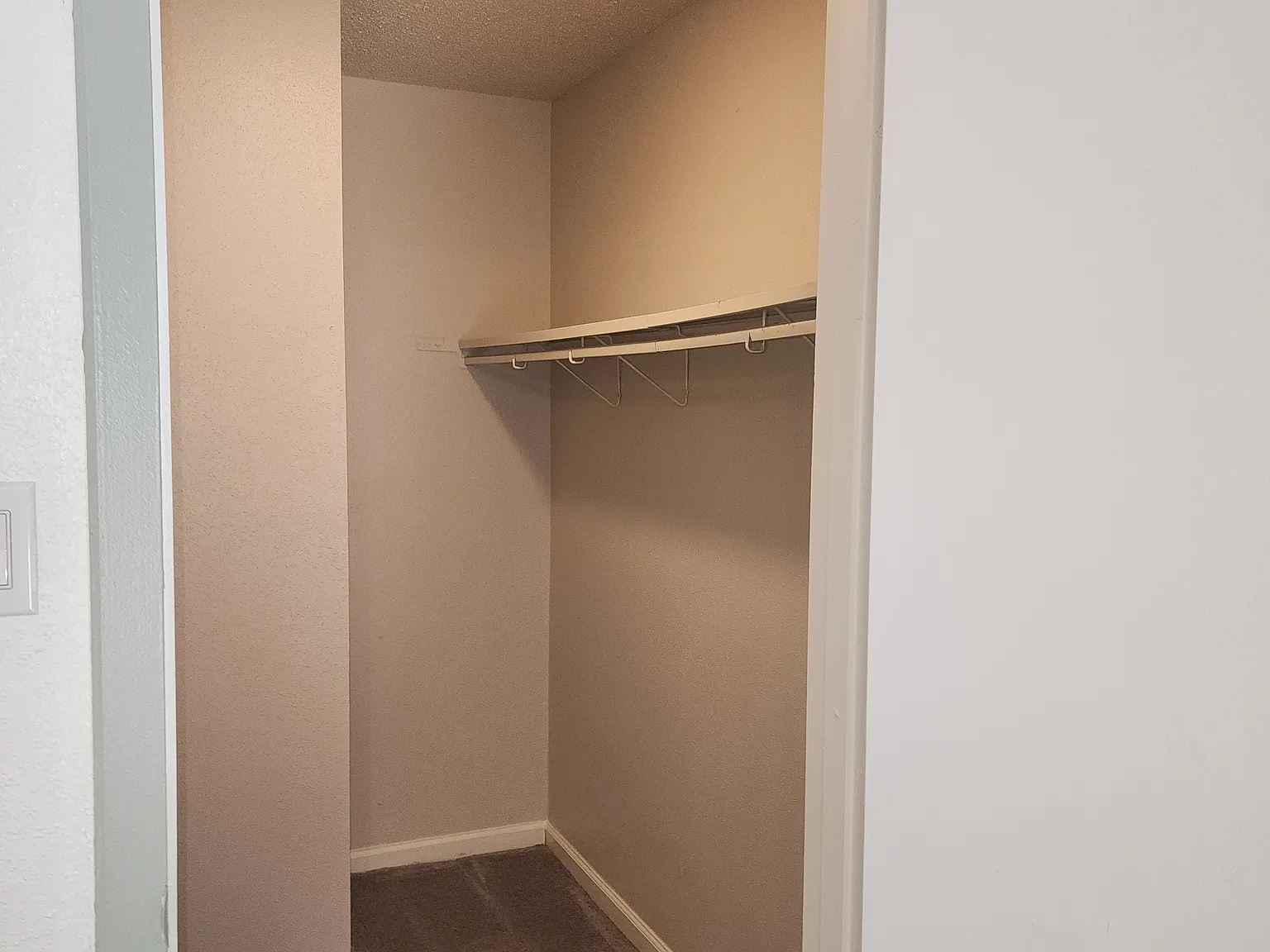 1201 Nacogdoches — Photo 3