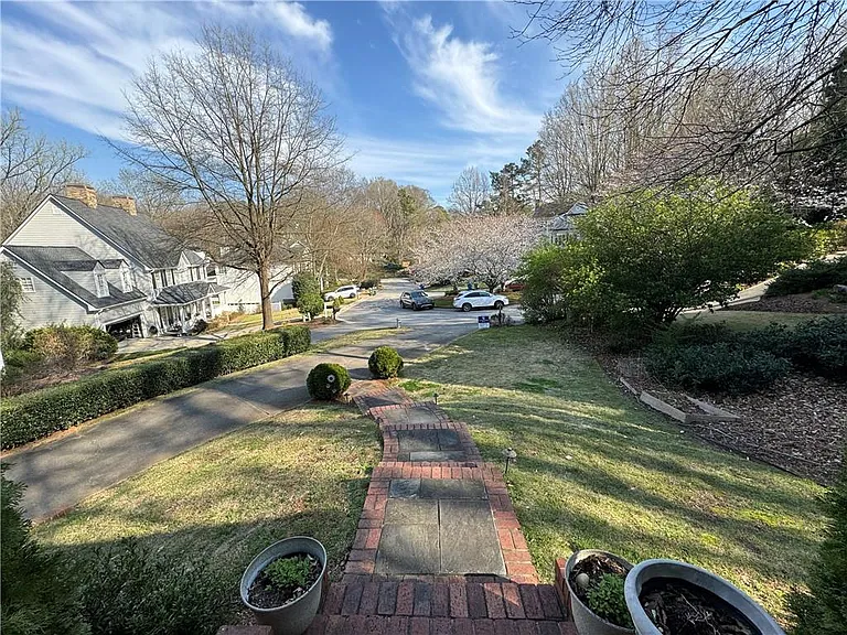 18 Dean Overlook NW — Photo 43