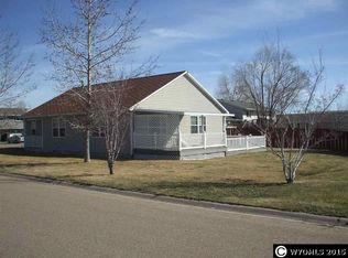 515 Glen Rd, Mountain View, WY 82939