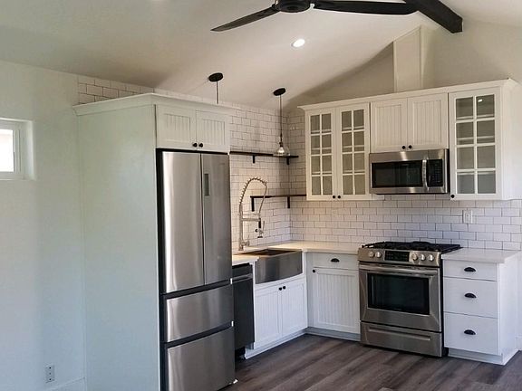 2nd image of 96 N Dos Caminos St