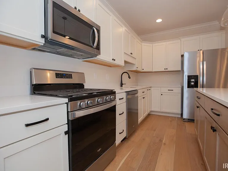 3018 White Oak Trl — Photo 6