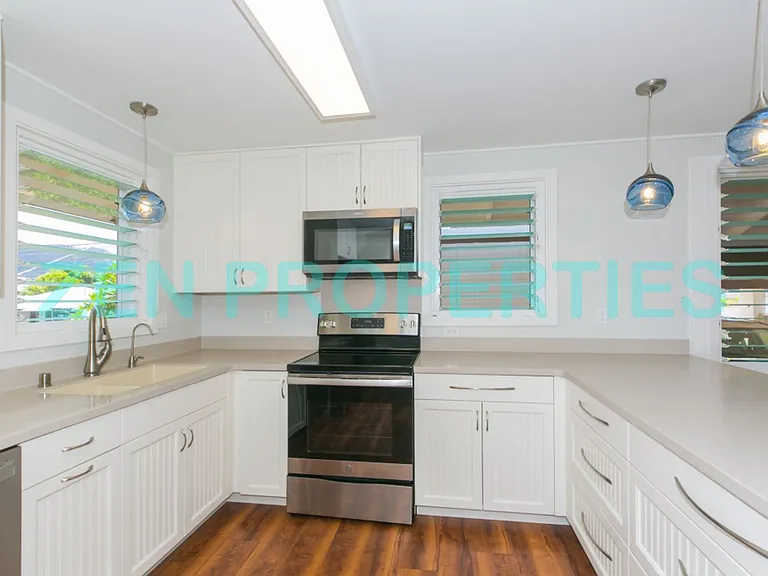 3167 Charles St — Photo 28