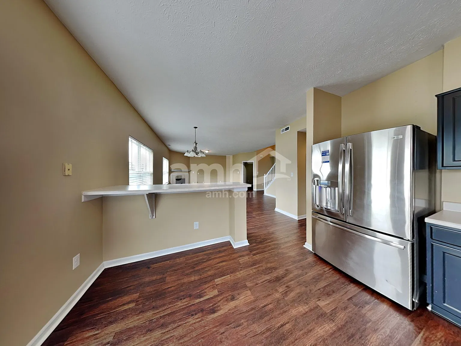 3 bed, 2.5 bath, 2172 sqft, $2,195 — Photo 4