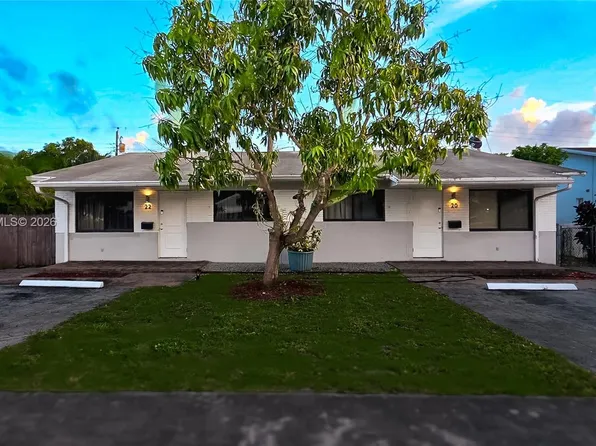 20 SE 12th St, Dania, FL 33004