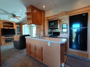 2116 Dennis Ln #C, Santa Rosa, CA 95403