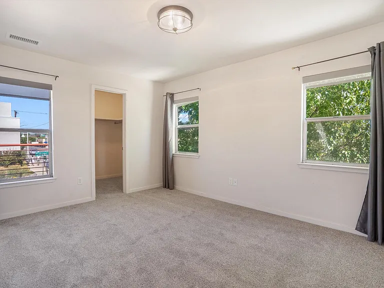 3936 Silver Ave SE — Photo 22