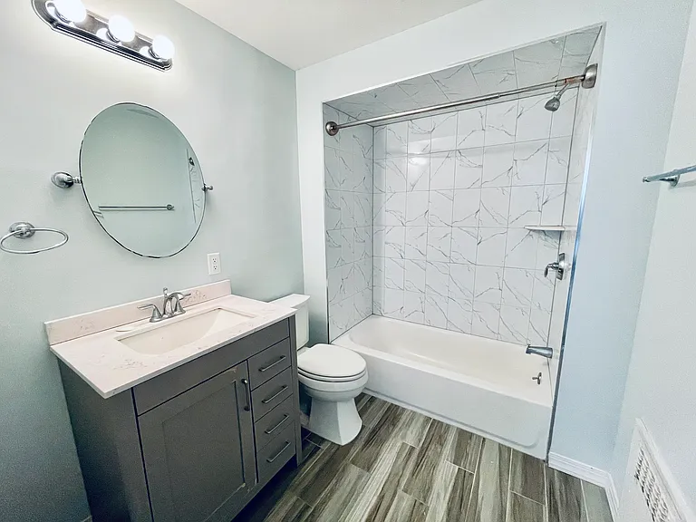 338 Beech St #2 — Photo 7