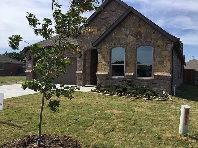 1st image of 130 Red Cloud Dr