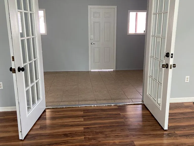 658 Caribou Ct — Photo 3
