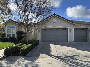 6045 W Goux Ave, Fresno, CA