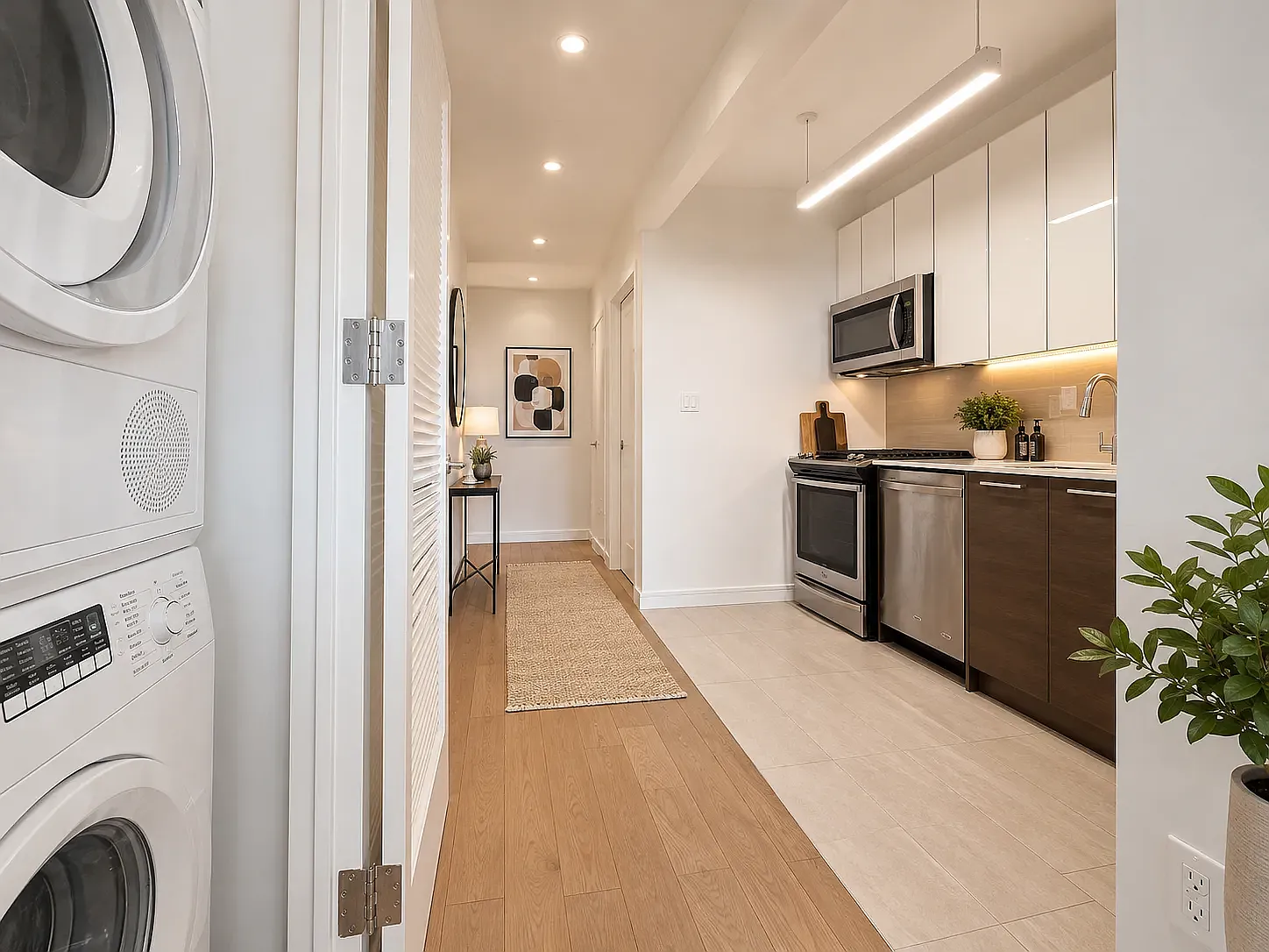 152-09 88th Avenue — Photo 3