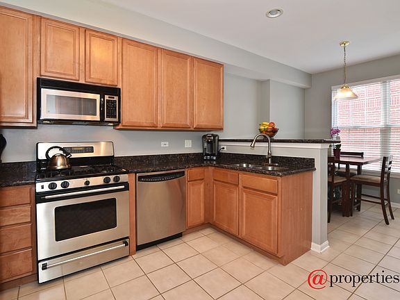 Kitchen / Breakfast Room