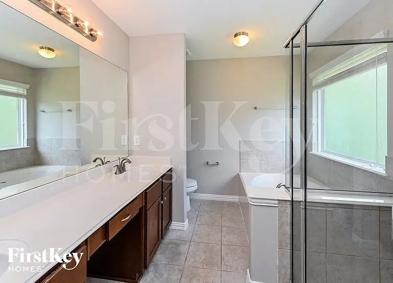 2919 Chaplin Place Dr — Photo 11