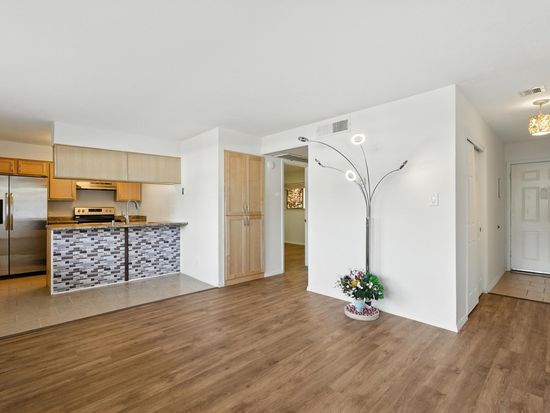 4200 Montgomery Blvd NE APT 109, Albuquerque, NM 87109