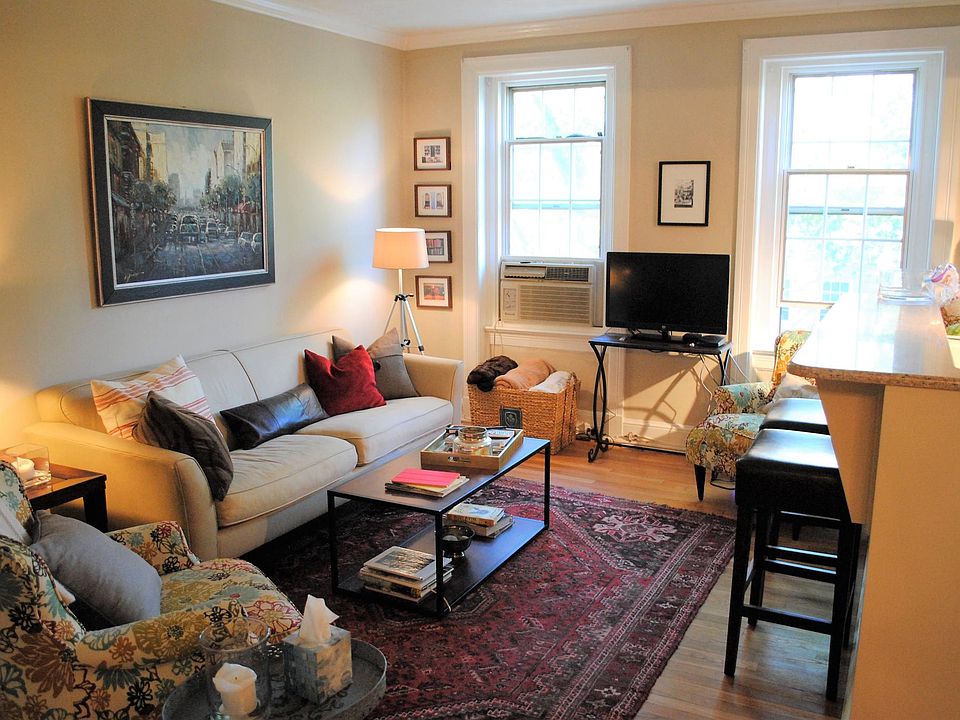 Living Room and Breakfast Bar