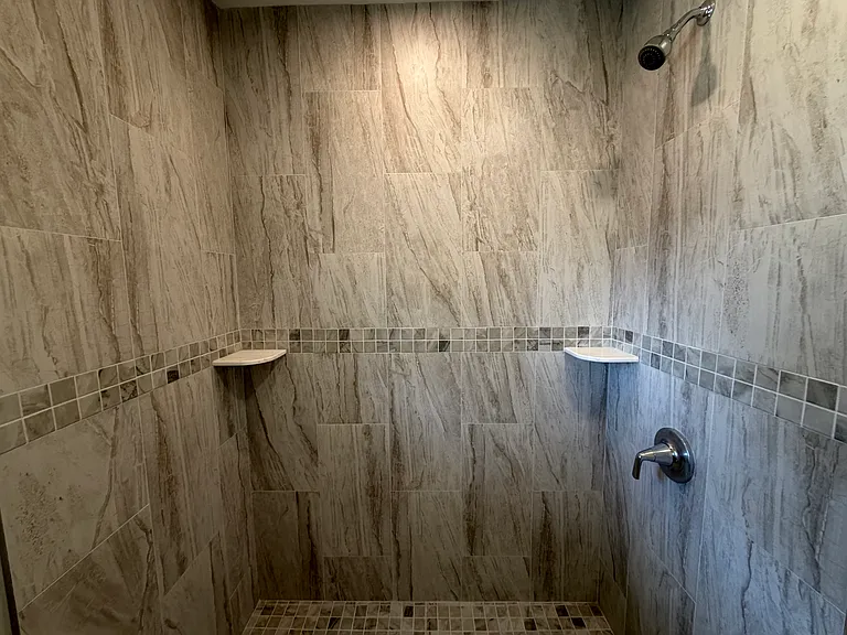 30-32 Osborne St #1 — Photo 13