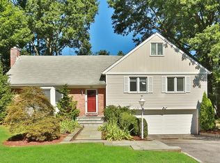 54 Donald Dr, New Rochelle, NY 10804