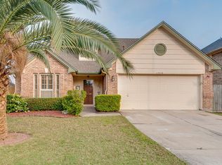 4410 Girl Scout Ln, Friendswood, TX 77546
