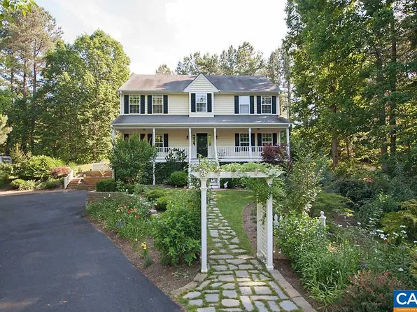 88 Rosewood Dr, Barboursville, VA 22923