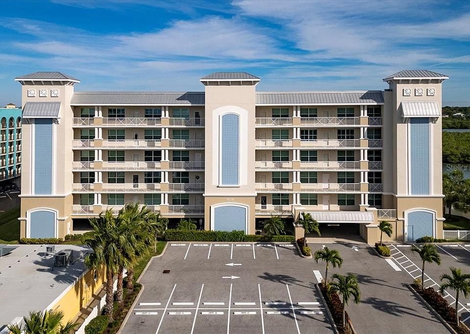 1st image of 19519 GULF BOULEVARD #602