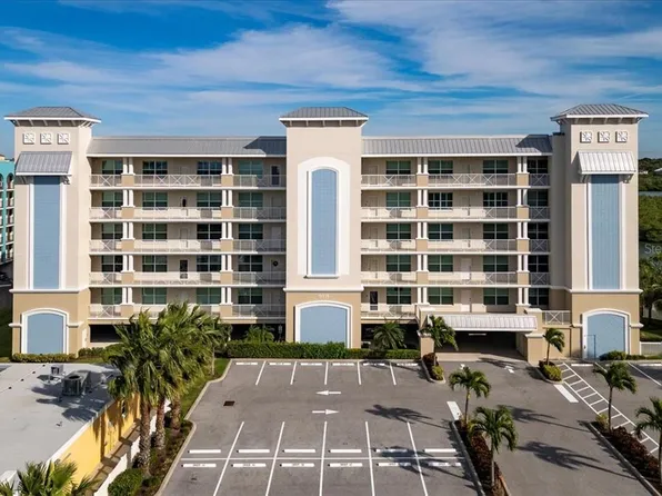 19519 Gulf Blvd #602, Indian Shores, FL 33785