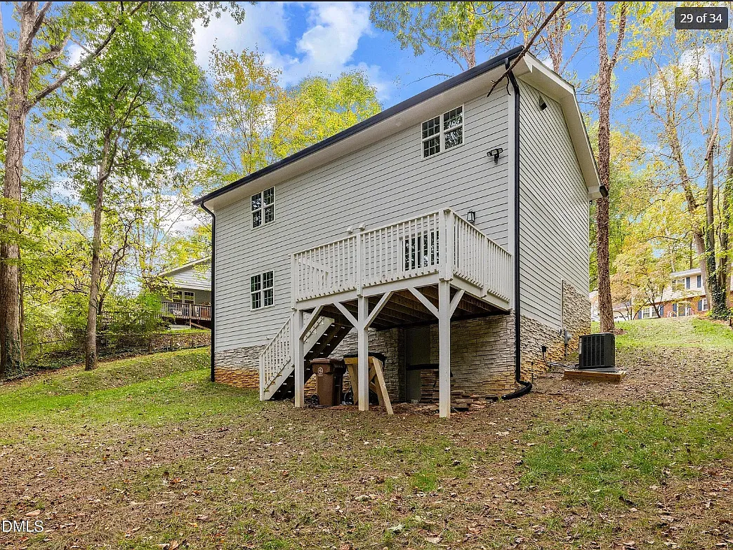 316 Howland Avenue - 1 — Photo 4