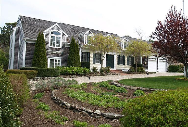 1st image of 88 Wentworth Ln
