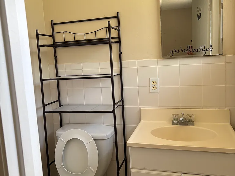 27167 Wakefield Dr — Photo 9