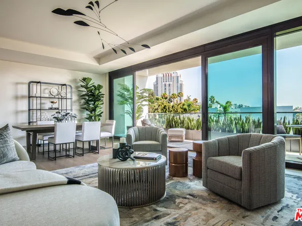 8420 W Sunset Blvd Unit 704, West Hollywood, CA 90069