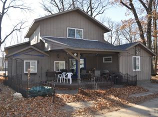 4791 Roseman Dr, Clear Lake, IA 50428