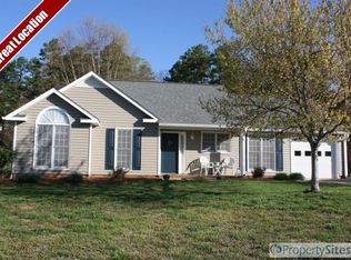 1316 Rosehill Ct SW, Concord, NC 28025