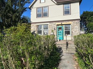 212 Forrest Ave #2, Narberth, PA 19072