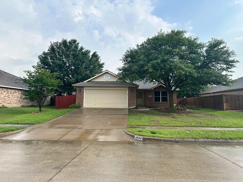 4608 Valleyview Dr