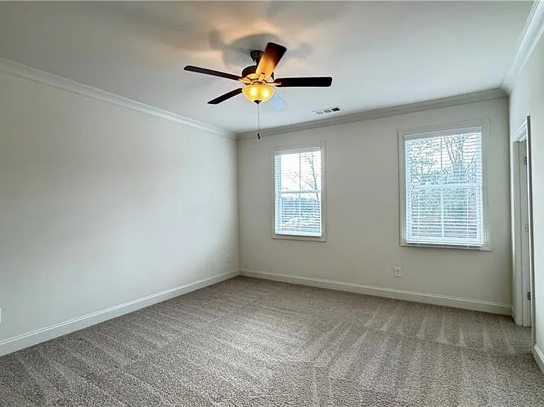 227 Nash St — Photo 31