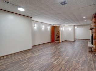 1902 Muller Rd, Sun Prairie, WI 53590