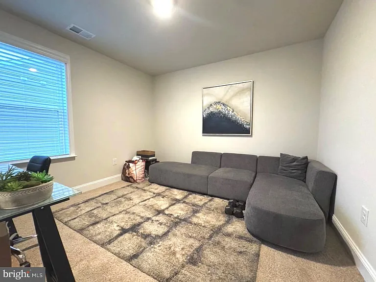 28 Buttercup Cir — Photo 24