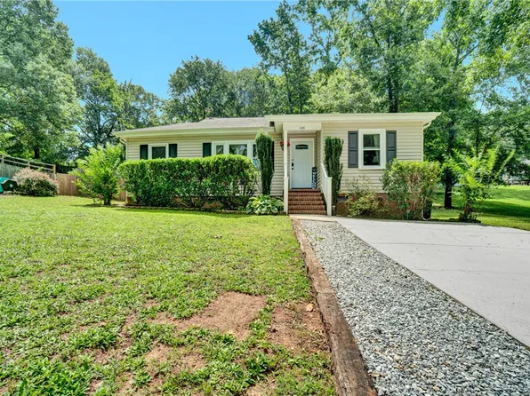 226 Mariposa Cir, Anderson, SC 29621