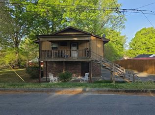704 Baker St, Reidsville, NC 27320