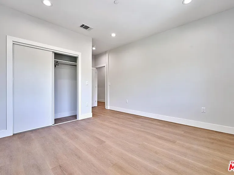 102 Marion Blvd — Photo 46
