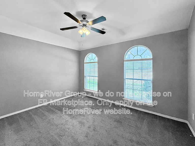 2405 N Brook Dr — Photo 9