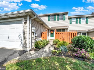 104 Spruce Ct, York, PA, 17408