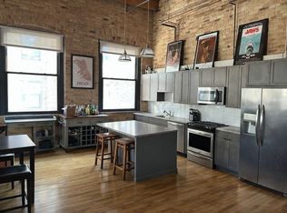 121 N Peoria St #3E, Chicago, IL 60607