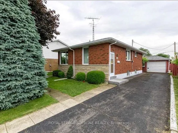 38 Loyalist Dr #Basement, Hamilton, ON L8K 4J3