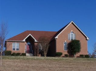 1008 Nuway Dr, Pleasant View, TN 37146