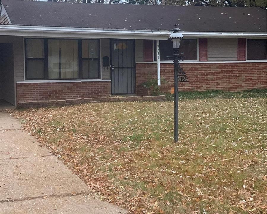 1st image of 9734 Duke Dr