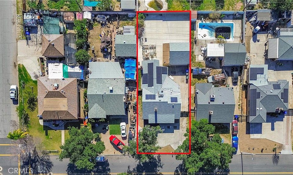 1st image of 1223 W 27th St
