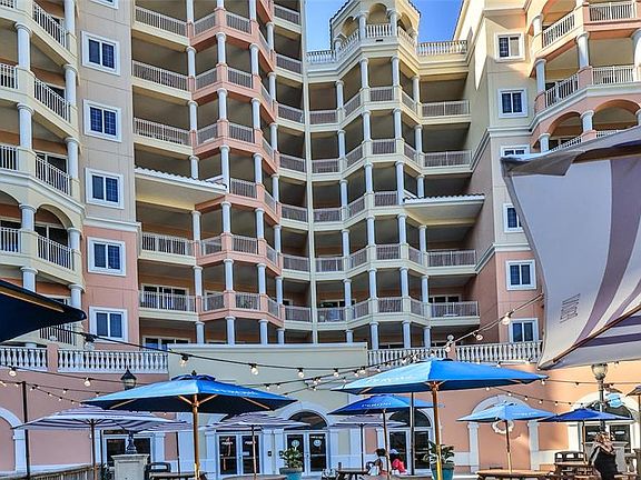 4th image of 200 OCEAN CREST DRIVE #524