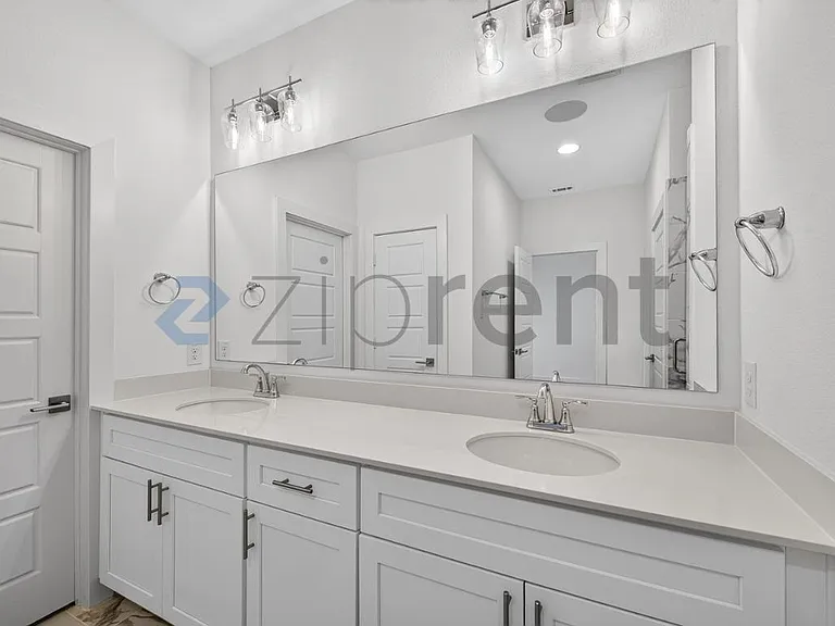 1733 W Cantey St — Photo 27