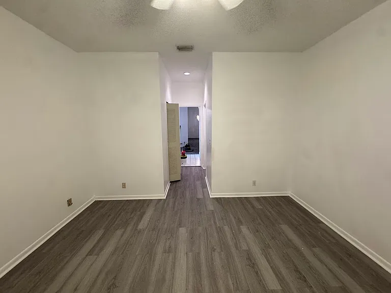7860 Mansfield Hollow Rd — Photo 5